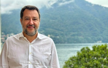 Сальвини заявил, что вопрос территориальных уступок должны решать РФ и Украина