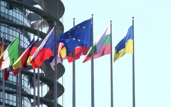 В Европарламенте призвали лишить Украину денег из-за героизации бандеровцев