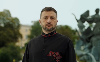 "Абсолютно русскоговорящий": Мендель о Зеленском в частной обстановке