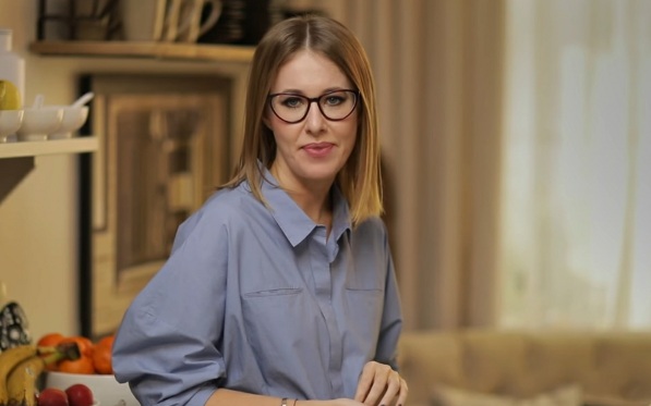 Собчак рассказала об артистах, скрывающих с ней дружбу