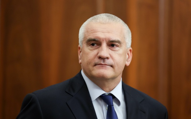 Аксёнов заявил, что Путин детально вникает во все вопросы и анализирует ситуацию