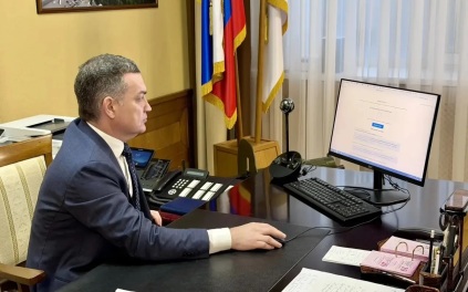 Мэр Новосибирска Максим Кудрявцев проголосовал на выборах
