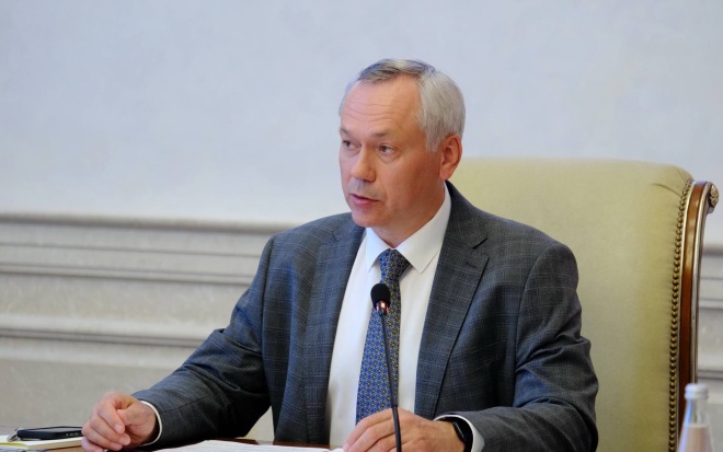 Глава Новосибирской области Травников проголосовал на выборах в Госдуму