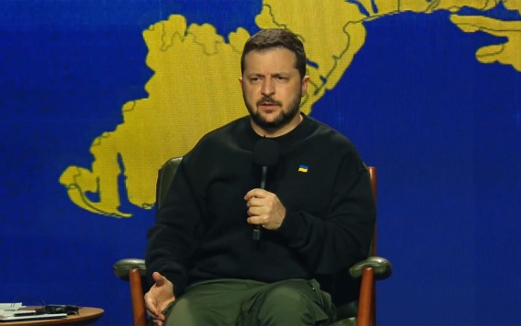 Зеленский заявил о "космическом" дефиците бюджета Украины