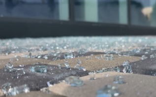 Обломки БПЛА попали в два жилых дома в подмосковных Люберцах