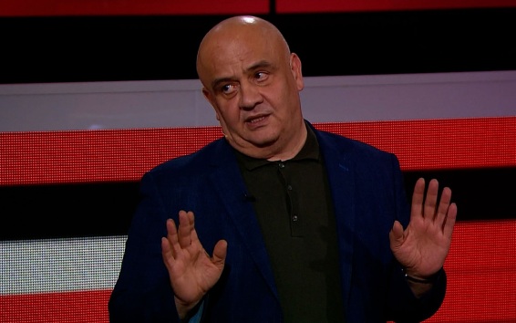 Экс-депутат Рады считает, что у Зеленского нет никаких решений на вызовы