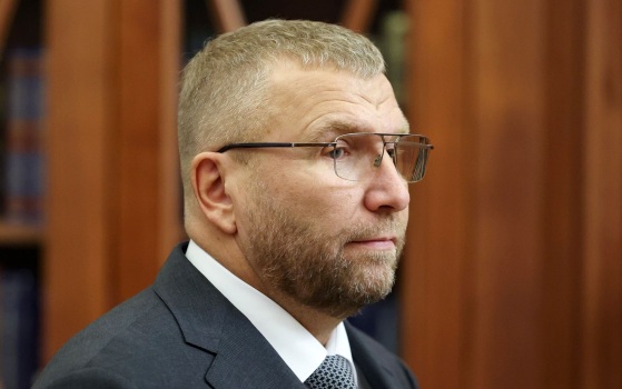 Пикалев рассказал Путину о цифровизации таможенной службы