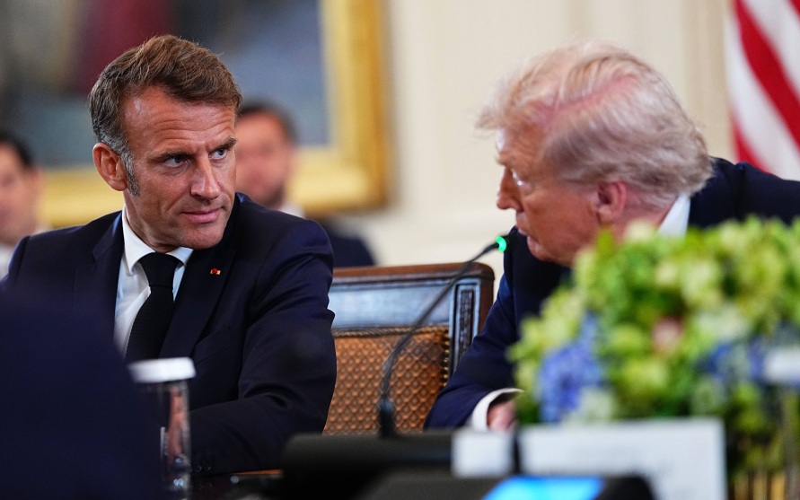 Макрон и Трамп договорились о сотрудничестве по вопросам судоходства в Ормузе