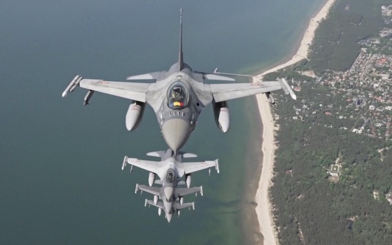 Румыния направила два F-16 к границе после обнаружения БПЛА