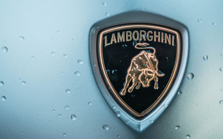 Продажи новых Lamborghini в России идут на рекорд