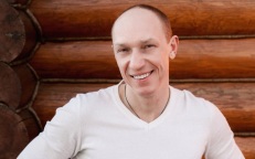 Звезда "Бумера" Коновалов оштрафован за драку в фитнес-клубе