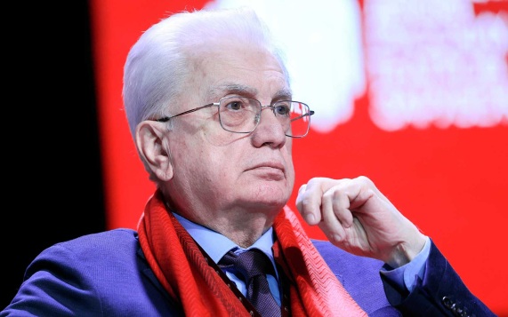 Пиотровский назвал недопустимым превращение культуры в орудие политики