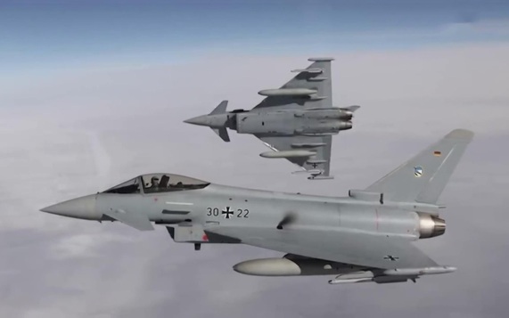 Латвия перед парламентскими выборами принимает истребители НАТО Eurofighter