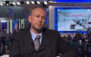 Мельниченко объяснил, почему не стоит заставлять Запад полюбить Россию