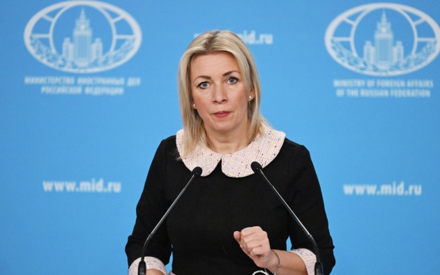 Захарова назвала Зеленского бесславным ублюдком