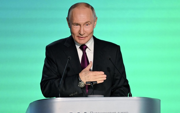 Путин призвал распространять успешные культурные практики