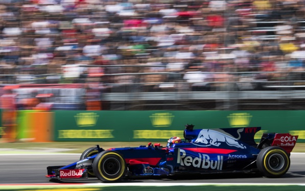 Пилот "Форумулы-1" от Ferrari Леклер признался, что ему нравится трасса в Баку