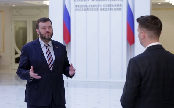 В Совфеде отметили различия в работе бизнеса в России и на Украине