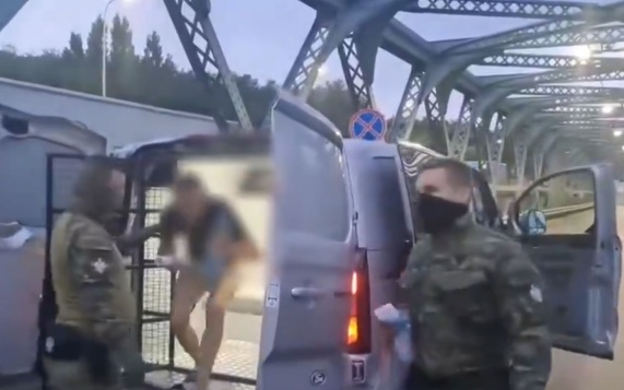 В Польше призвали изменить подход к беженцам с Украины из-за убийства священника