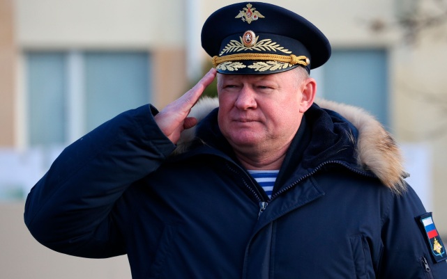 Сердюков отметил актуальность учений ОДКБ на фоне мировой обстановки