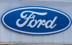 Ford защитил в Роспатенте название минивэна Tourneo