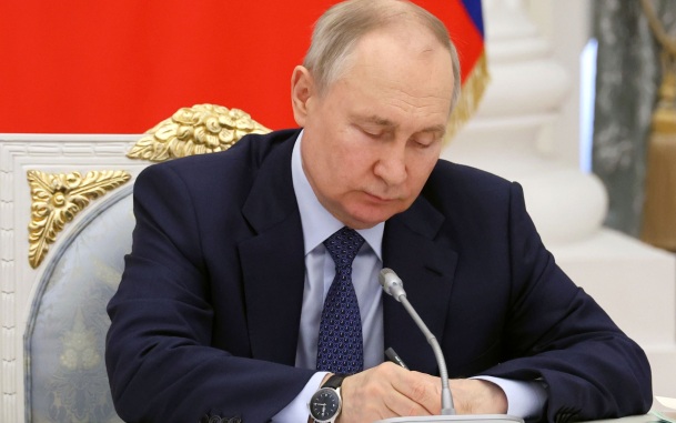 Путин установил штатную численность ВС РФ