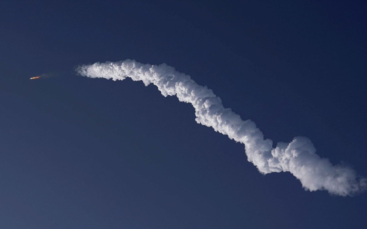 Starship впервые совершил полный орбитальный полет и приводнился в Тихом океане