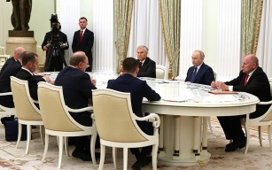 Путин поддержал кандидатуру Володина на пост спикера Госдумы нового созыва