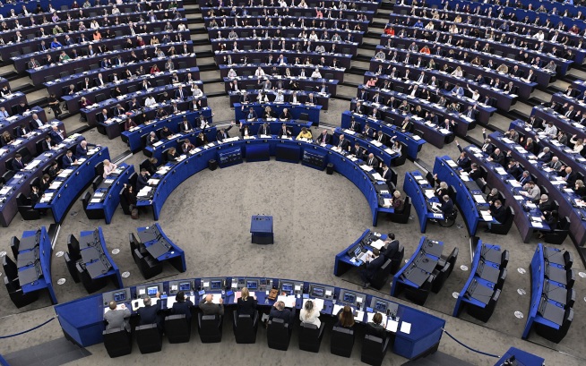 В Европарламенте заявили, что ЕС открыто готовится к войне с Россией