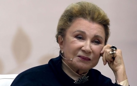 "Человек особого обаяния": Путин поздравил с 90-летием актрису Аллу Демидову