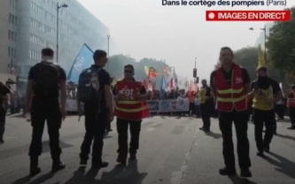 Более 300 тыс. человек участвовали в протестах работников госсектора во Франции