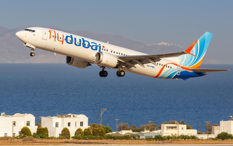 Напавший с ножом пилот FlyDubai кричал "Аллах Акбар"