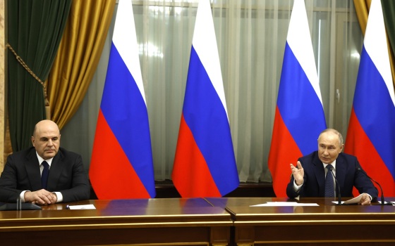 Путин поручил правительству обеспечить сбор данных для обучения национальных ИИ