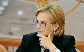 Глава ФМБА рассказала, как в мире оценили российскую вакцину "Аллергарда"