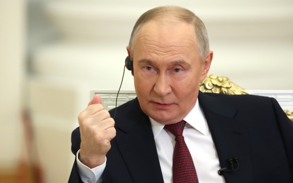 Путин: на Украине запрещают русский язык, а русских объявляют нетитульной нацией