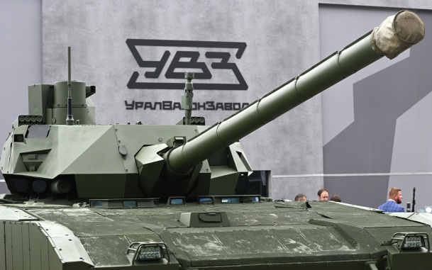 Танки "Армата" и "Прорыв" поразили противника на учениях "Центр-2026"