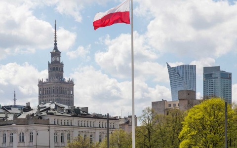 Посольство РФ в Варшаве заявило о росте милитаристской риторики в Польше