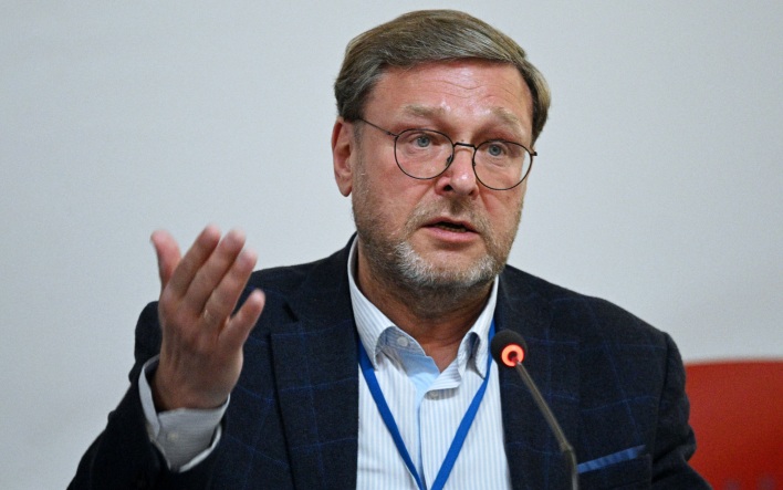 Косачев призвал Англию и Францию помнить, чем руководствуется Россия