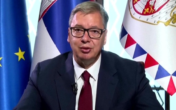 Вучич пообещал не вводить санкции против РФ, если победит на выборах