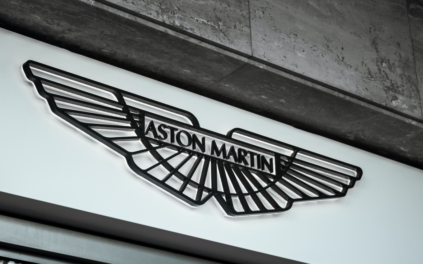 Стало известно, когда выйдет первый электромобиль Aston Martin