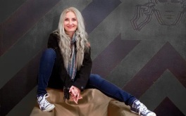 Умерла Сасс Джордан, исполнившая песню для фильма "Телохранитель"