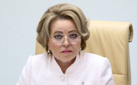 Матвиенко предложила отменить льготный НДС на омаров, устриц и лобстеров