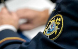 Удары напольной лампой и ногами по голове: омич жестоко убил свою сожительницу