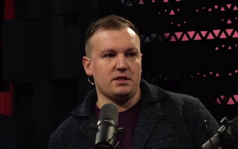 Авторов "Рыбаря" отпустили, они ожидают вылета