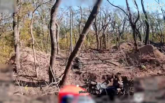 Минобороны опубликовало видео ударов дронов по технике и объектам связи ВСУ