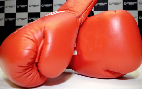 Россиянин Агрба завоевал титул временного чемпиона WBA в Екатеринбурге