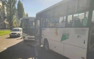 Пять человек пострадали в ДТП с двумя автобусами в Воронеже