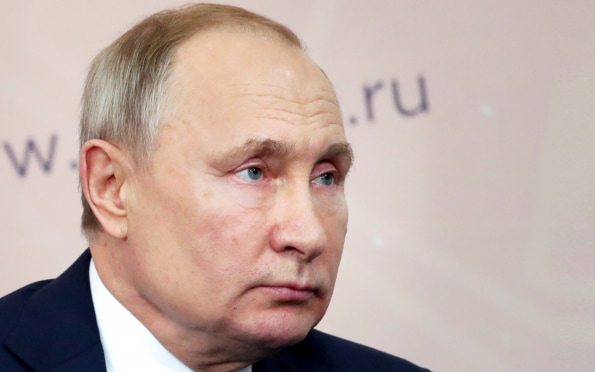 Экс-депутат ЕП: третьей мировой войны еще не случилось только благодаря Путину