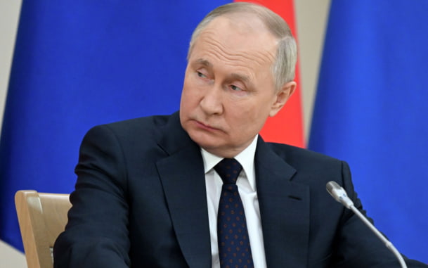 Путин пошутил, перефразировав поговорку про риск и шампанское