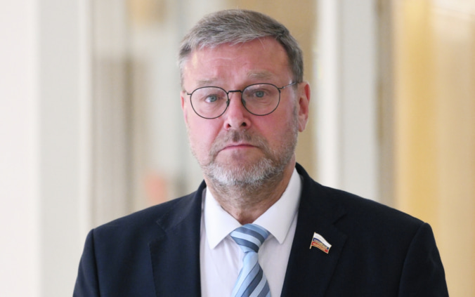 Косачев: Зеленский не станет проводить выборы и сбежит
